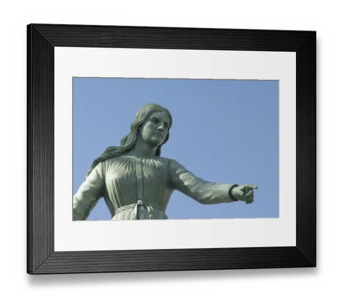 Framed Print : Hannah Duston statue in Haverhill
