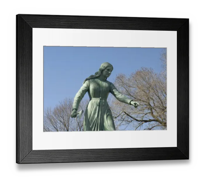 Framed Print : Hannah Duston statue in Haverhill Framed Print : Hannah Duston statue in Haverhill