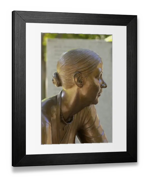 Framed Print : Lucy Stone statue, Boston Womens Memorial
