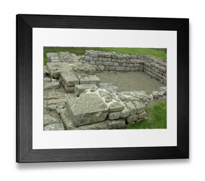 Framed Print : Roman guardhouse along Hadrians Wall in England