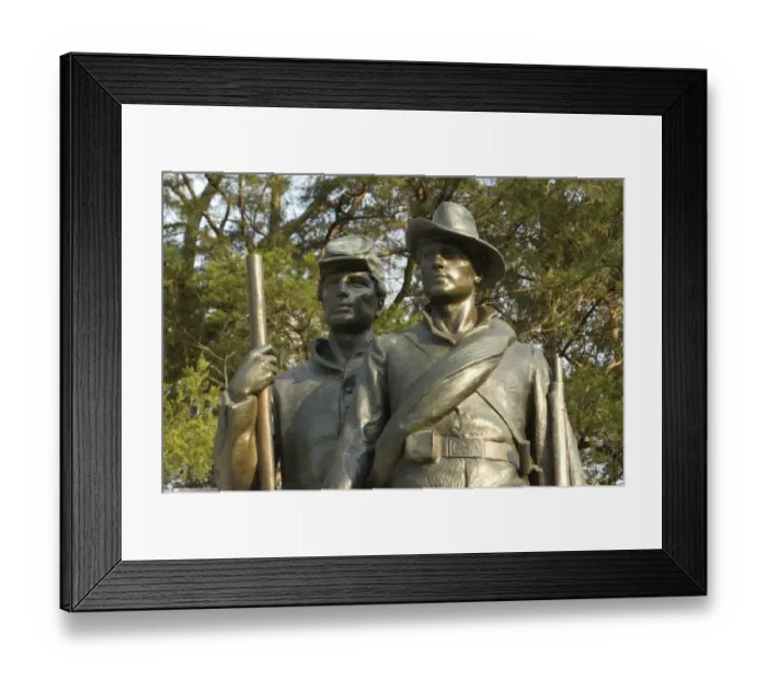 Framed Print : Statue of soldiers on the Confederate Memorial Framed Print : Statue of soldiers on the Confederate Memorial