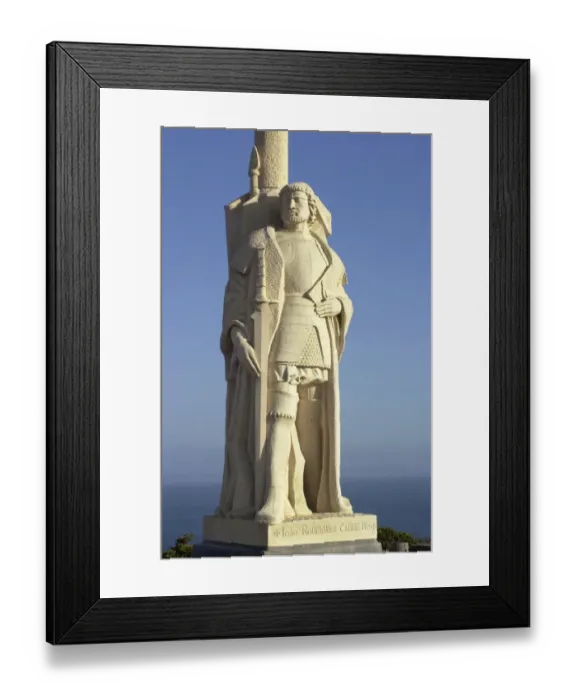 Framed Print : Statue of Joao Rodrigues Cabrillo overlooking San Diego harbor Framed Print : Statue of Joao Rodrigues Cabrillo overlooking San Diego harbor