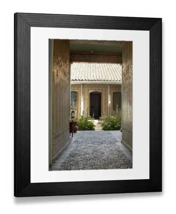 Framed Print : Courtyard in the Spanish colonial city of Cuenca