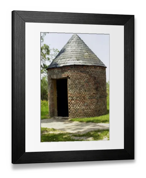 Framed Print : Smokehouse on a plantation in South Carolina Framed Print : Smokehouse on a plantation in South Carolina