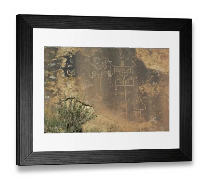 Framed Print : Petroglyphs in Lobo Canyon, NM Framed Print : Petroglyphs in Lobo Canyon, NM