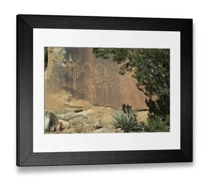 Framed Print : Petroglyphs in Lobo Canyon, NM Framed Print : Petroglyphs in Lobo Canyon, NM