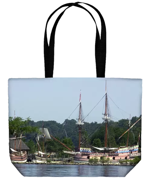 Replicas of colonial Jamestown ships