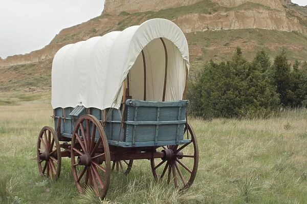 Covered wagon on the Oregon Trail