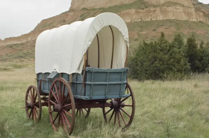 Framed Print : Covered wagon on the Oregon Trail Framed Print : Covered wagon on the Oregon Trail