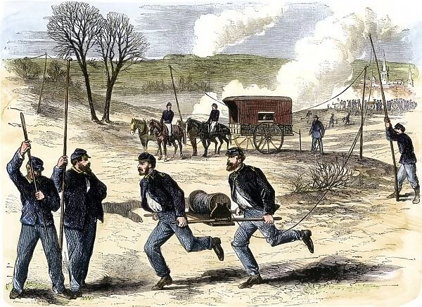 EVCW2A-00062. Union Army Signal Corps setting up telegraph wire during a Civil War battle