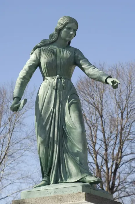 Framed Print : Hannah Duston statue in Haverhill Framed Print : Hannah Duston statue in Haverhill