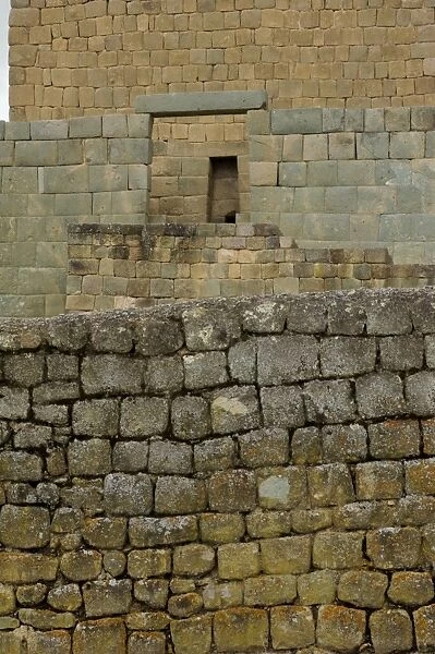 NATL2D-00005. Doorways leading to Inca Temple of the Sun at Ingapirca in