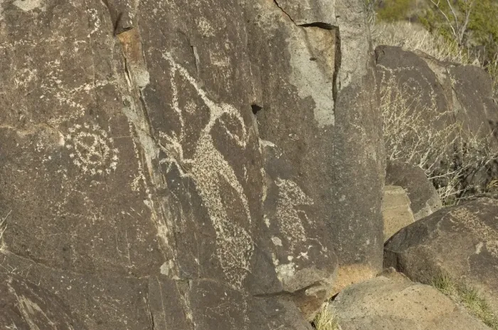 Framed Print : Petroglyphs of the Jornada-Mogollon culture, NM Framed Print : Petroglyphs of the Jornada-Mogollon culture, NM