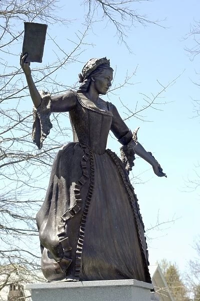 PLIT2D-00001. Statue of Mercy Otis Warren in Barnstable, Massachusetts.