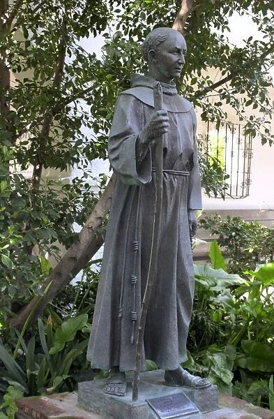 PREL2D-00016. Statue of Father Junipero Serra