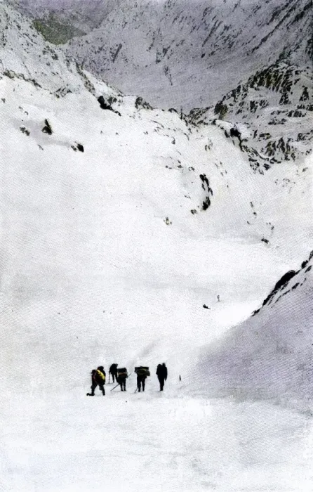 Framed Print : Prospectors nearing summit of the Chilkoot Pass on their way to the Klondyke
