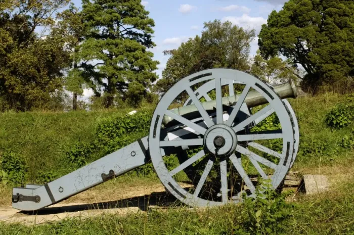 Framed Print : Revolutionary War cannon atop a redoubt at Yorktown battlefield