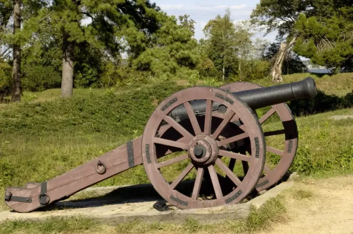 Framed Print : Revolutionary War cannon atop a redoubt at Yorktown battlefield