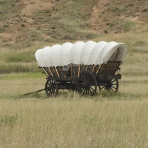 Conestoga wagon on the Oregon Trail