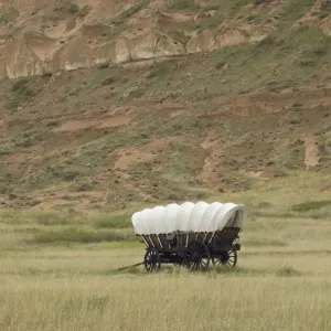 Conestoga wagon on the Oregon Trail