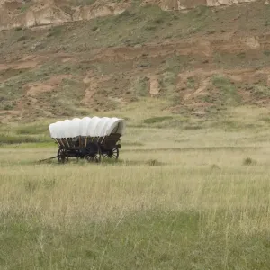 Conestoga wagon on the Oregon Trail