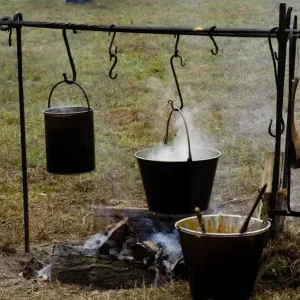 Open Fire Cooking Print: Continental Army Camp Scene Open Fire Cooking Print: Continental Army Camp Scene