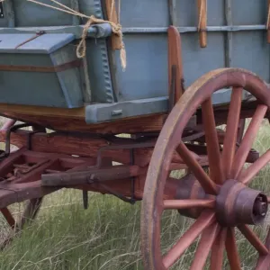 Covered wagon detail
