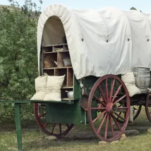 Covered wagon with supplies, South Dakota