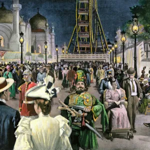 Crowds at the Chicago worlds fair at night