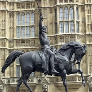 Equestrian statue of King Richard I in front of the Houses of Parliament