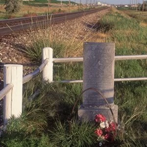 Mormon Trail pioneer grave by the transcontinental railroad, Nebraska