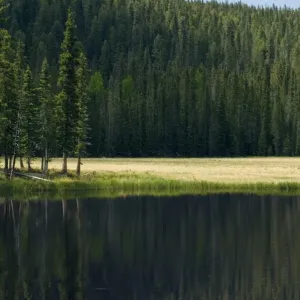 Pecos Wilderness lake, New Mexico Pecos Wilderness lake, New Mexico