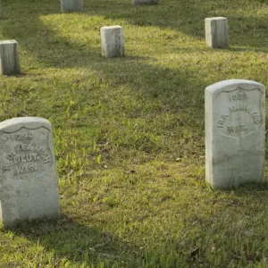 Wisconsin graves, National Cemetery, Shiloh battlefield