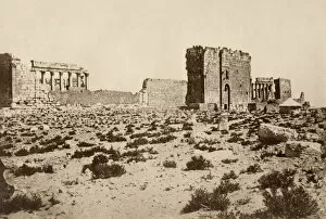 Desert Collection: Ancient ruins at Palmyra, or Tadmor, Syria