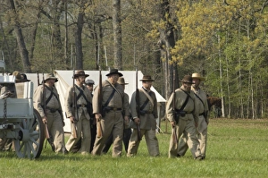 Images Dated 9th April 2011: Civil War reenactor soldiers