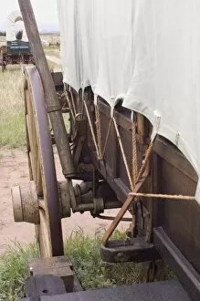 Mormon Trail Gallery: Covered wagon brake detail