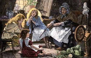 Grand Mother Gallery: Family storyteller