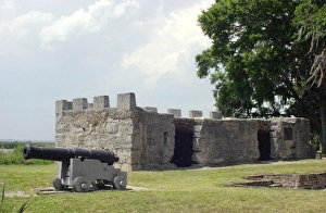 Oglethorpe Gallery: Fort Frederica on St Simons Island, Georgia