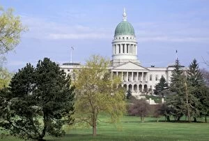 Dome Gallery: Maine state capitol