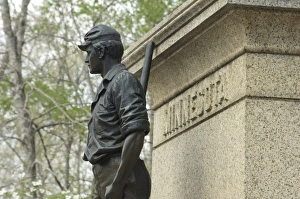 Images Dated 8th April 2011: Minnesota Civil War memorial, Shiloh battlefield
