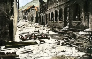 Latin America:Caribbean Collection: Mount Pelee destruction in Martinique, 1902