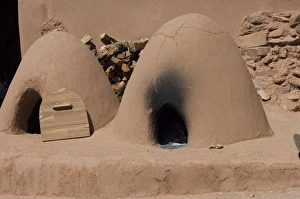 Adobe Gallery: Outdoor ovens, Rancho de las Golondrinas, New Mexico