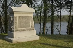Union Army Collection: Pittsburgh Landing memorial, Shiloh battlefield