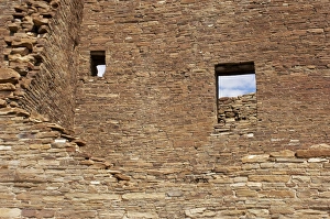 Images Dated 14th September 2007: Pueblo Bonito walls and windows, Chaco Canyon NM