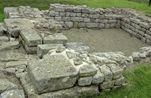 North Umberland Gallery: Roman guardhouse along Hadrians Wall in England