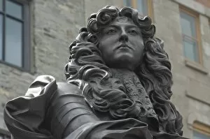 Images Dated 22nd June 2007: Statue of Louis XIV in old Quebec