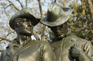 Monument Prints: Statue of soldiers on the Confederate Memorial