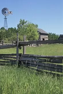 Log Cabin Gallery: Wisconsin farm of Belgian immigrants, 1800s
