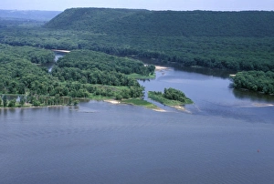 Midwestern Gallery: Wisconsin River junction with the Mississippi